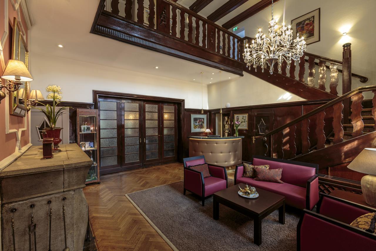Parkhotel Gueldene Berge Weißenfels Buitenkant foto
